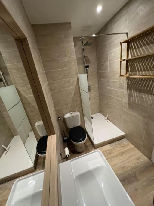 Tres Bel Appartement Neuf Avinhão Exterior foto